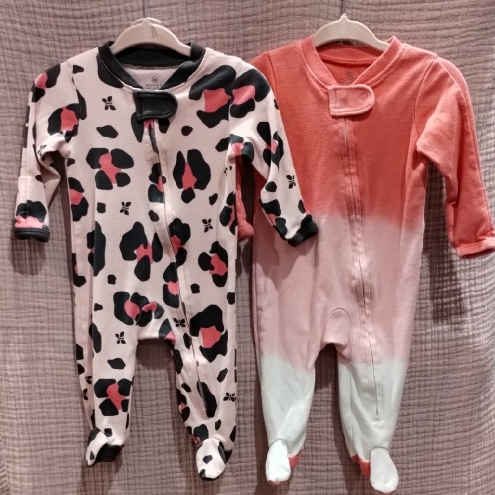 The Honest Company Pink Footie Zipper Pajamas